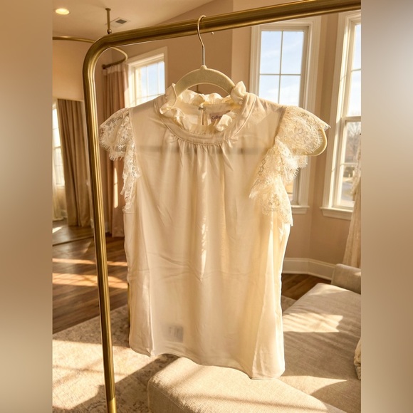 Catherine Malandrino Ivory Lace Trim Blouse - Picture 2 of 2